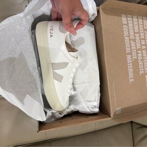 NWT Veja White and Beige Sneakers